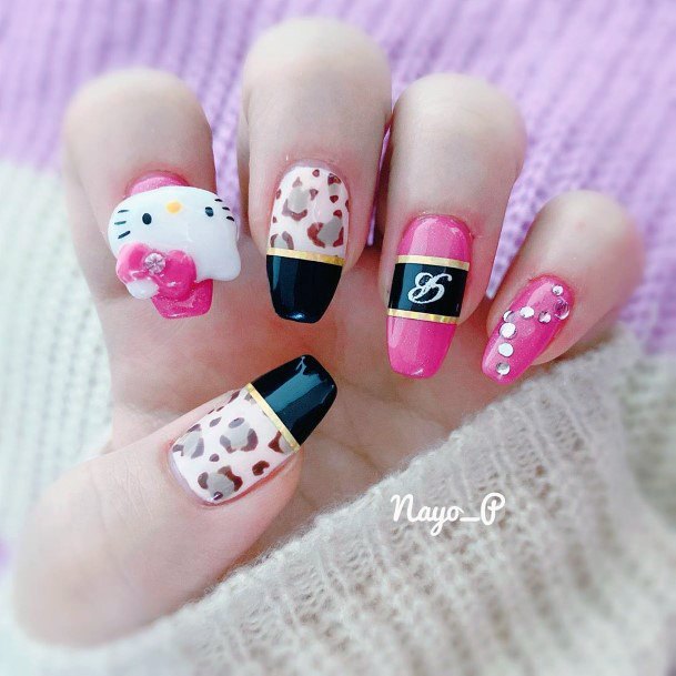 Stylish Hello Kitty Nails Animal Art