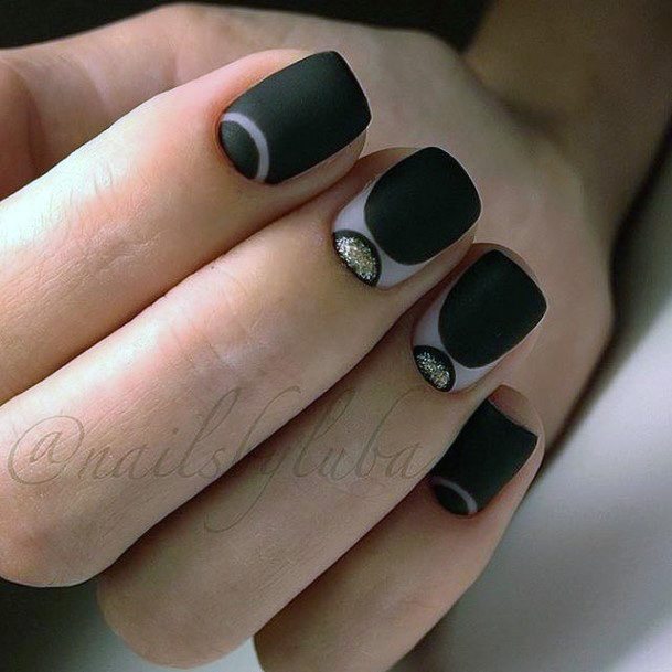 Stylish Womens Black Dress Nail