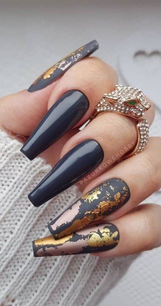 Stylish Womens Blue And Gold Nail