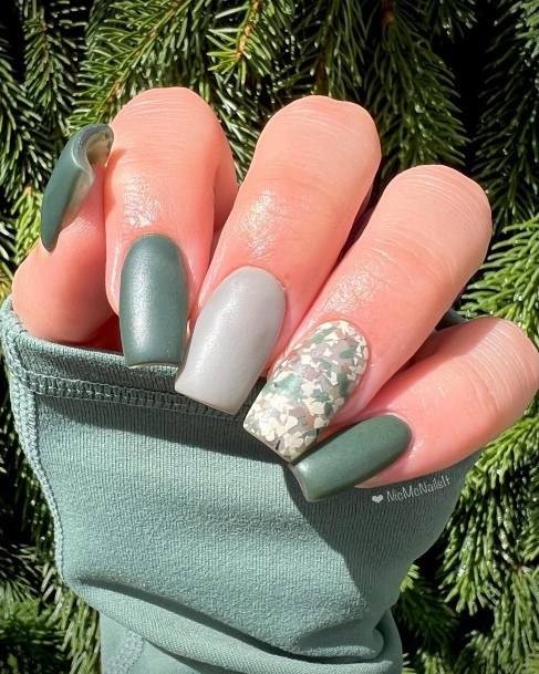 Stylish Womens Camo Nail