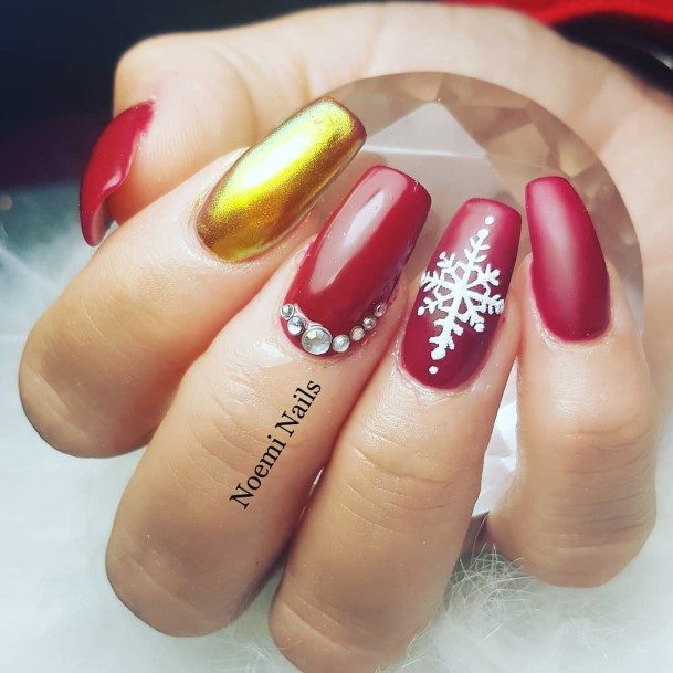 Stylish Womens Christmas Gel Nail