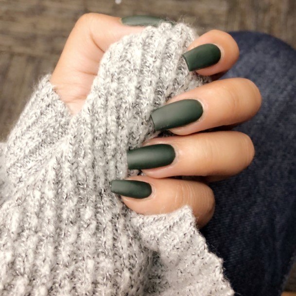 Stylish Womens Matte Green Nail