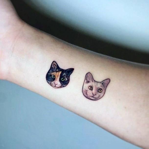 Stylish Womens Pet Tattoo