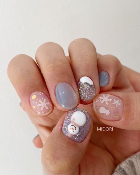 Stylish Womens Snowman Nail