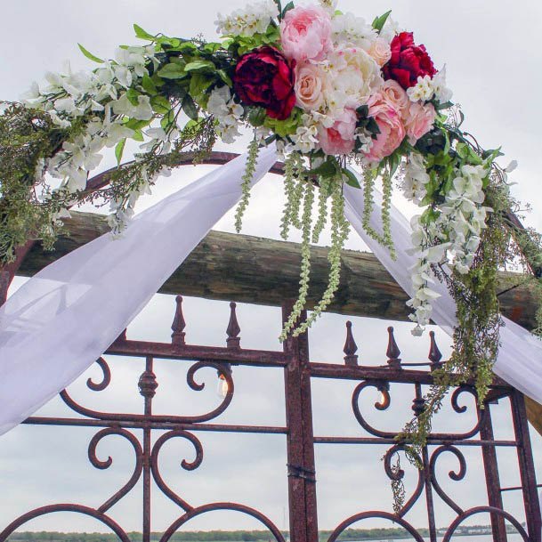 Summerr Wedding Rose Flower Arch