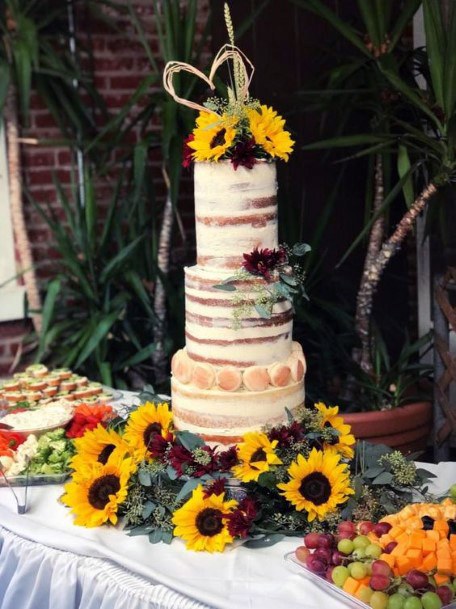 Sunflowers Adorned Wedding Cakes For Women