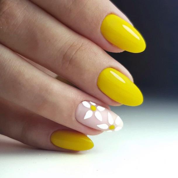 Top 60 Best Almond Shaped Nails for Women – Rounded Fingernails