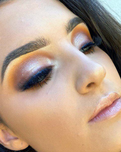 Sunny Yellow Eyeshadow Ideas Women