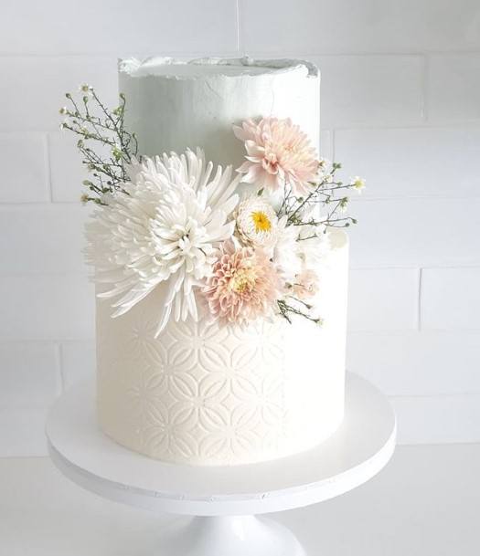 Super 2 Tier White Wedding Cake