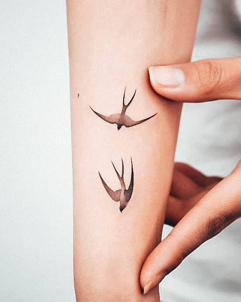 Swallow Womens Tattoo Ideas