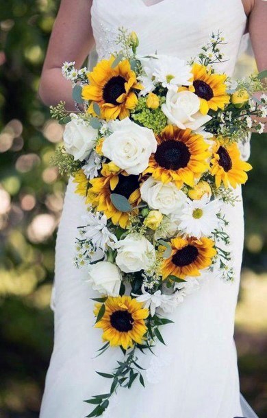 Sweet Elegant Lush White Pretty Sunflower October Wedding Bouquet Ideas For Bride