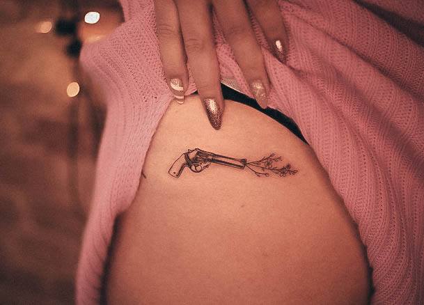 Sweet Gun Tattoo Designs For Girls Hip