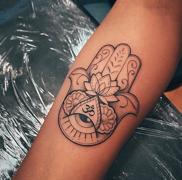 Sweet Hamsa Tattoo Designs For Girls