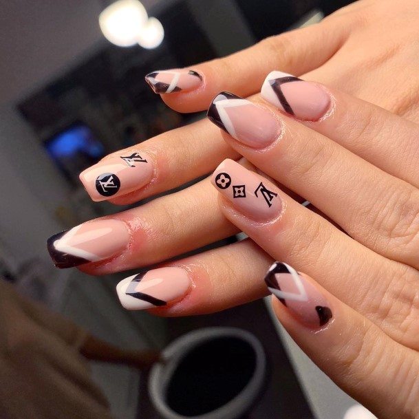 Sweet Nails For Girls