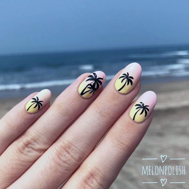 Sweet Ombre Palm Tree Nails Ideas For Women