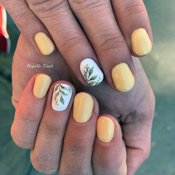 Sweet Spring May Flower Design Yellow Nail Ideas For Ladies