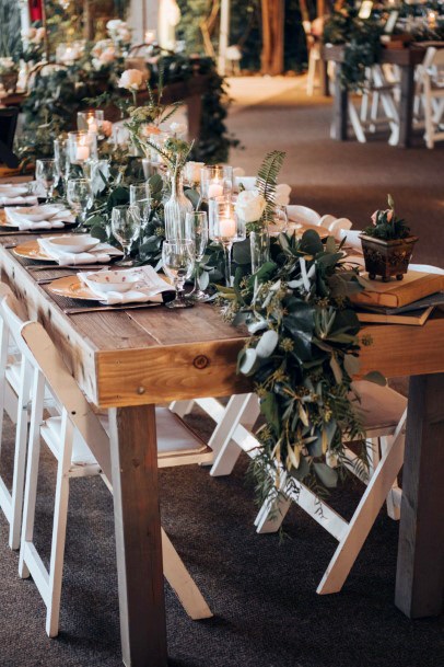 Table Runner November Wedding Flowers