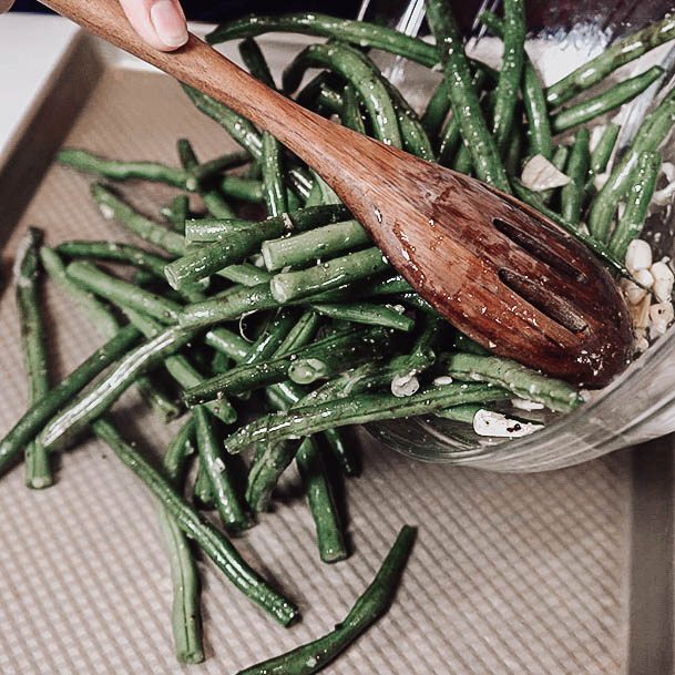 Tasty Recipe Ideas Lemon Roasted Green Beans With Walnuts