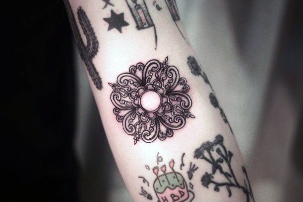 Tattoo Ideas Brooch Design For Girls