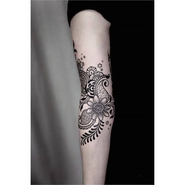 Tattoo Ideas Paisley Design For Girls