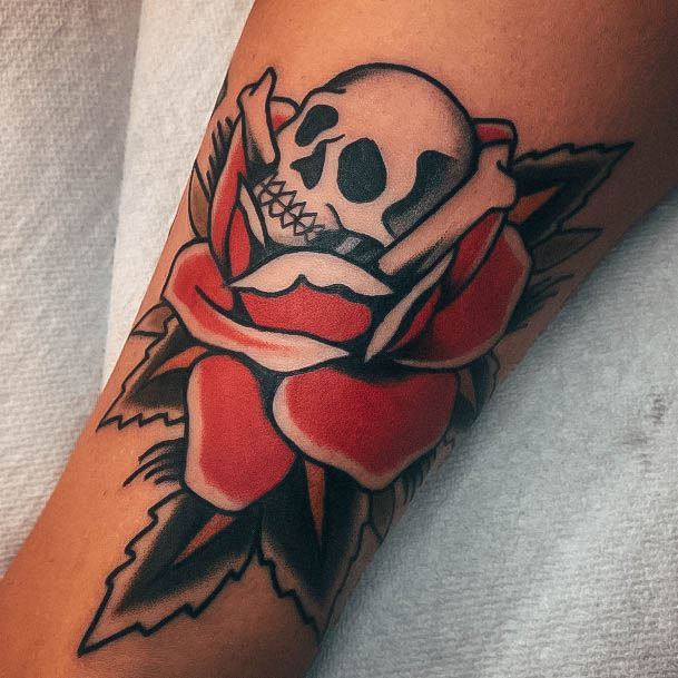 Tattoo Ideas Skull And Rose Design For Girls