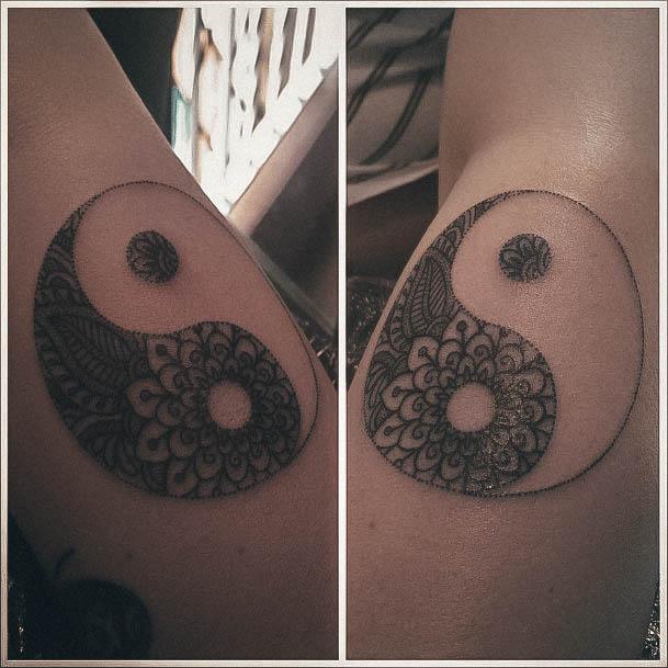 Tattoo Ideas Womens Yin Yang Design