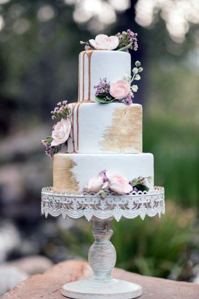 Tempting Elegant Wedding Cakes Women