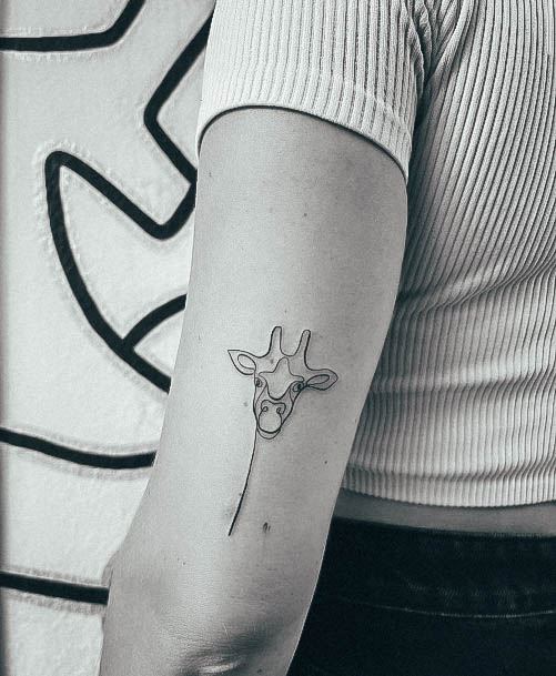 Terrific Design Ideas For Womens Giraffe Tattoo