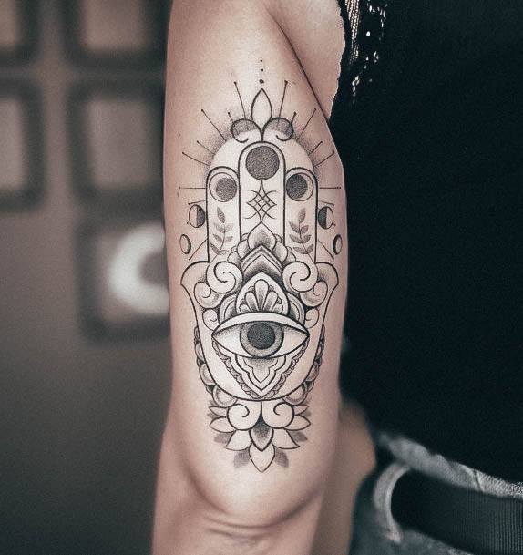 Terrific Design Ideas For Womens Hamsa Tattoo