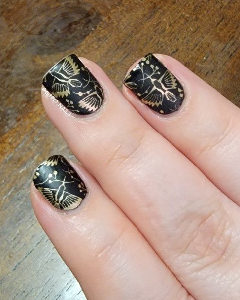 Terrific Design Ideas For Womens Matte Black And Gold Nail