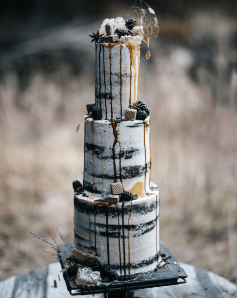 Terrifying Halloween Wedding Cakes