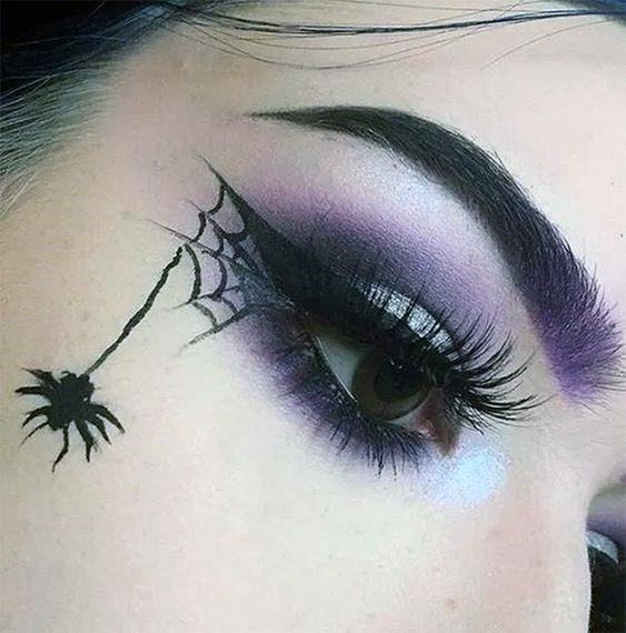 Terrifying Spider Halloween Eyeshadow Art Women