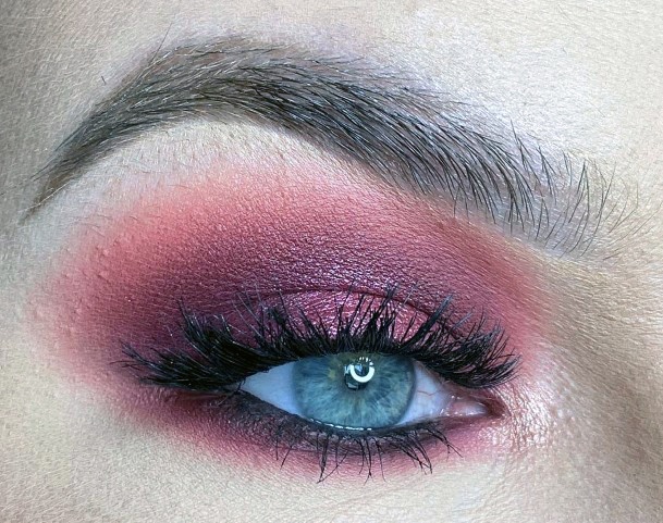 Thick Coral Eyeshadow Women