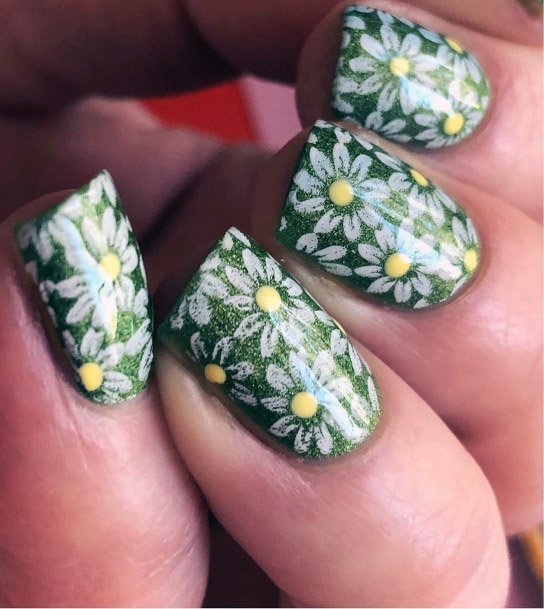 Tiled Daisy Design On Green Colored Nails