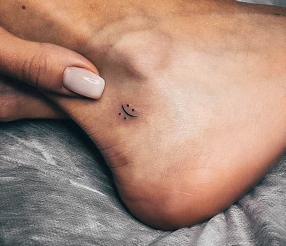 Tiny Womens Tattoos