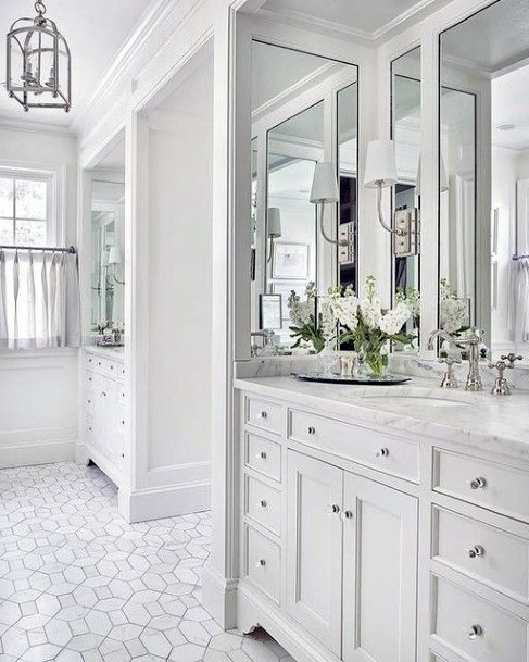 Traditional Clean White Bathroom Cabinet Ideas