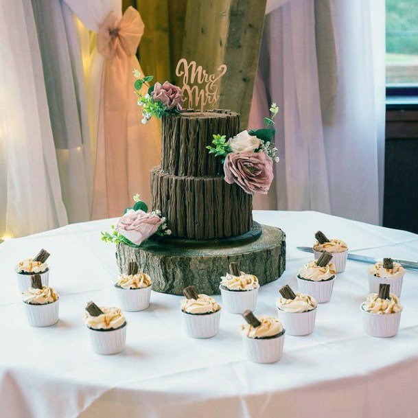 Tree Wooden Bark Rustic Wedding Cake