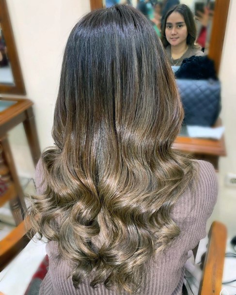 Trendy Ombre Brunette Hair Lightening With Ash Highlights For Women