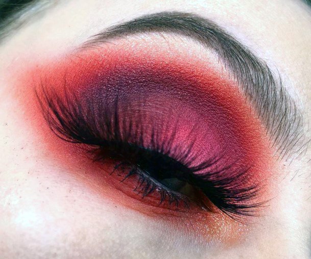 Trendy Womens Red Eyeshadow