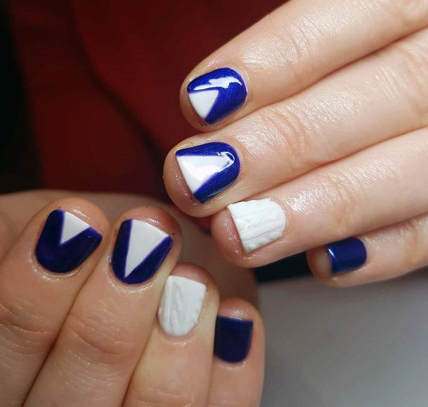 Triangular Art Snow White And Navy Blue Art On Nails For Women