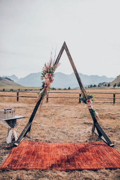 Triangular Wedding Platform Boho Decorations