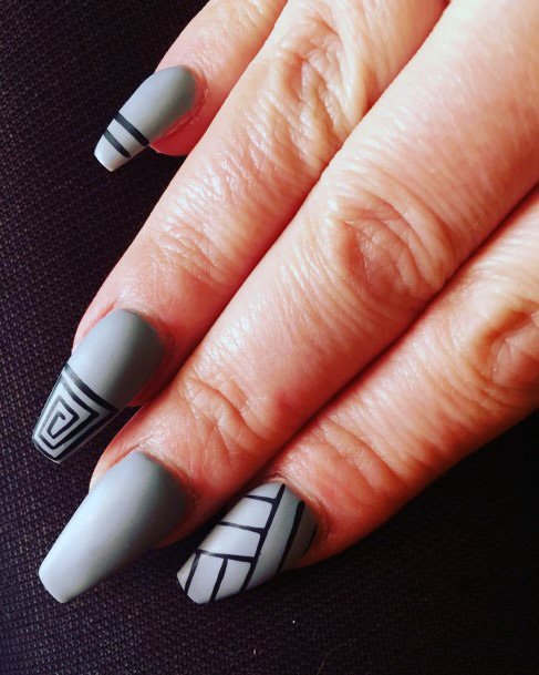 Tribal Black Lined Design On Matted Grey Nails Women