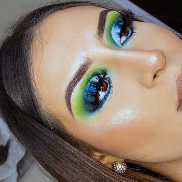 Triple Lined Blue And Green Eyeshadow Women