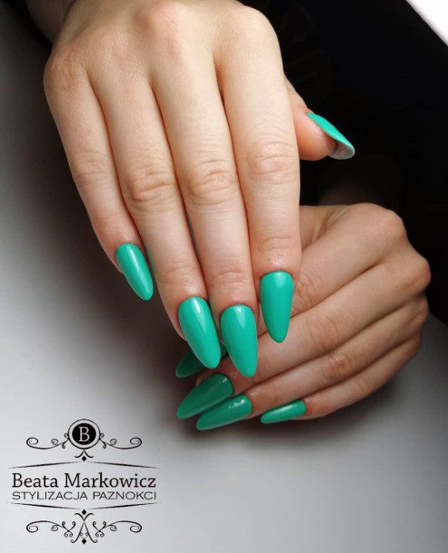 Turquoise Blue Attractive Nails