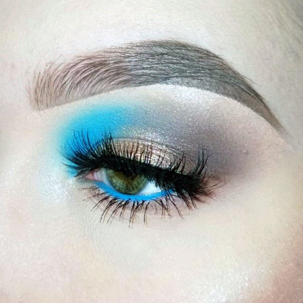 Turquoise Christmans Eyeshadow Ideas For Women