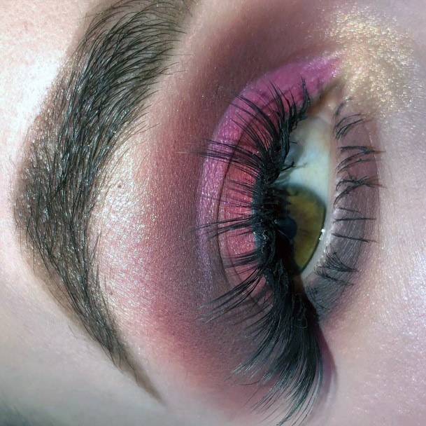 Two Layered Horizontal Red And Brown Eyeshadow Women