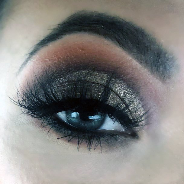 Two Lined Brown And Gold Eyeshadow