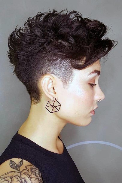Unique Hairstyles For Women With Black Hair Wanting Tapered Layers