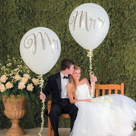 Unique Mr Mrs Wedding Balloon Decor Ideas