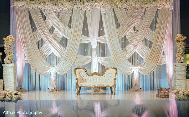 Upscale Wedding Stage Decorations